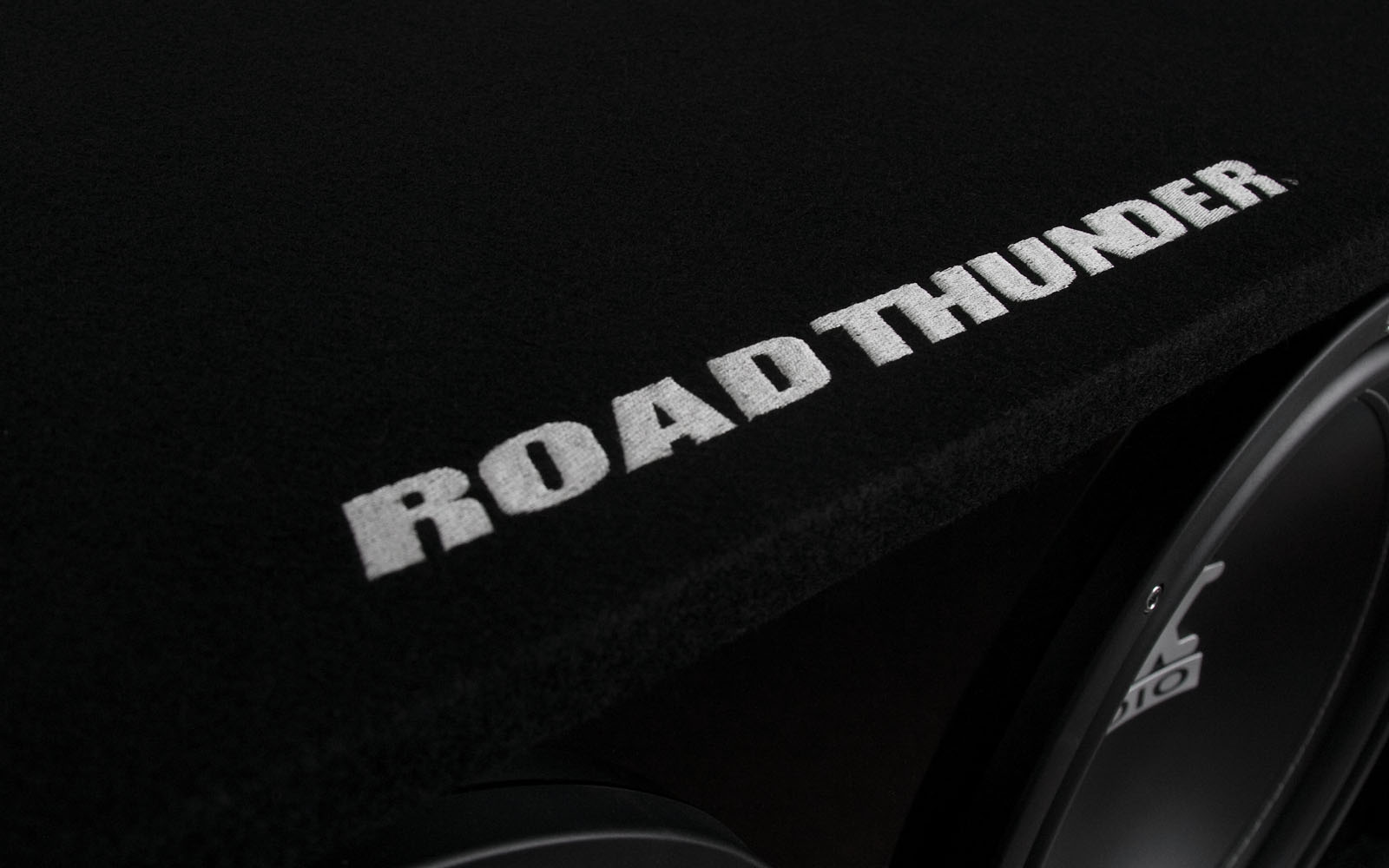 RTL12X2D RoadThunder Dual Subs